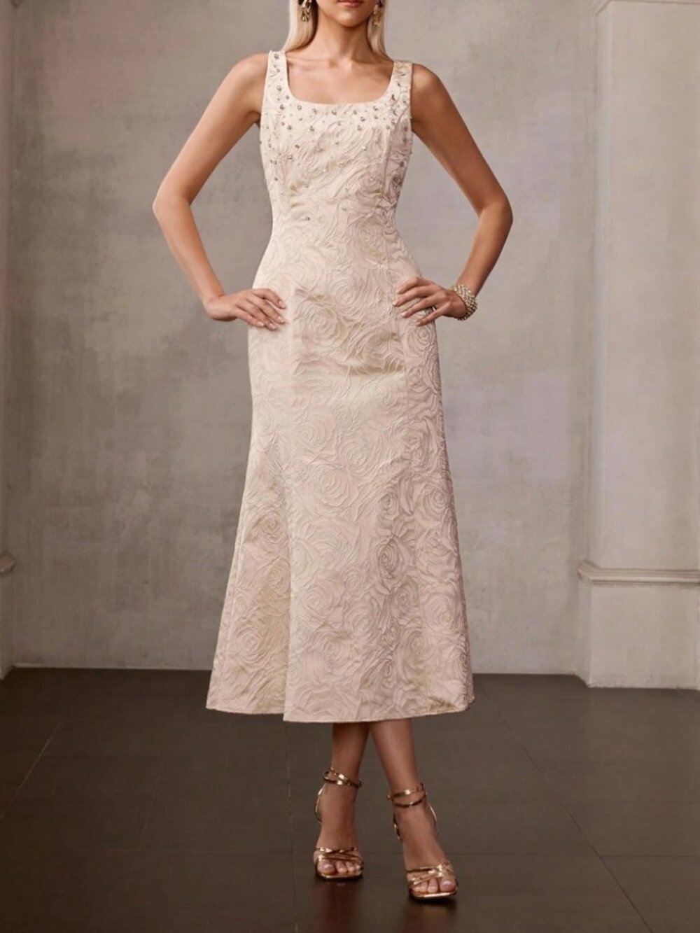 Cream Rose Textured Jacquard Square Neck Sleeveless Midi Dress